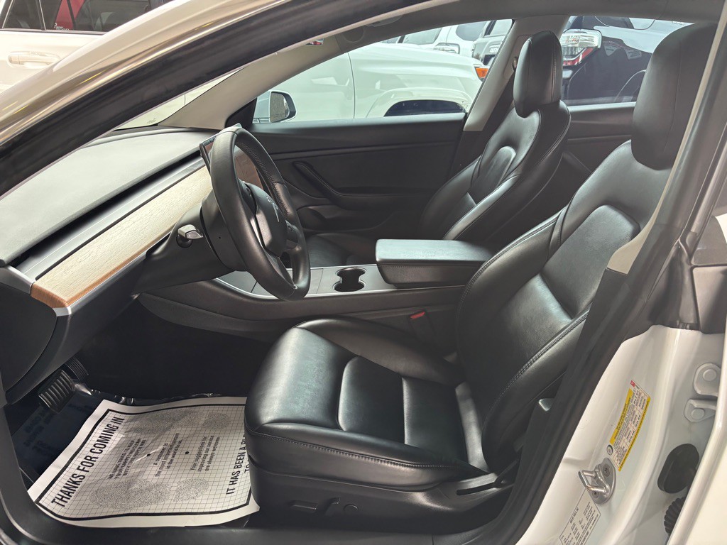 2019 Tesla Model 3 Image 5