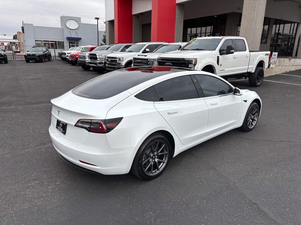 2019 Tesla Model 3 Image 29