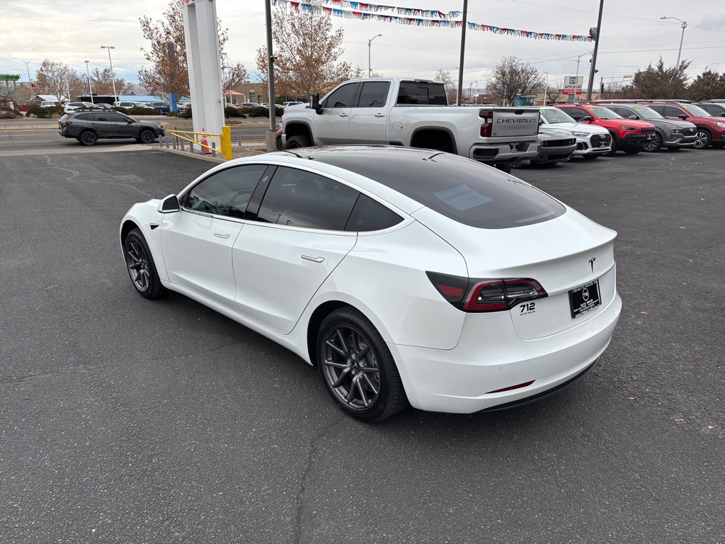 2019 Tesla Model 3 Image 33