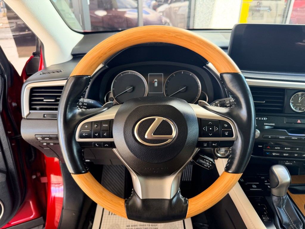 2021 Lexus RX Image 9