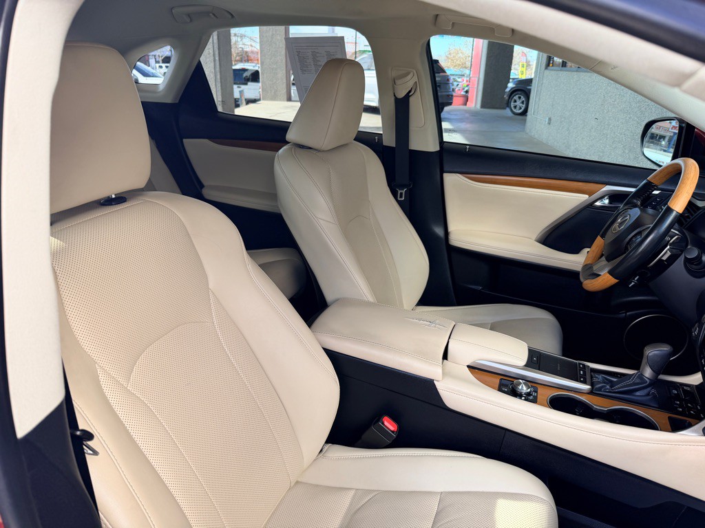 2021 Lexus RX Image 19