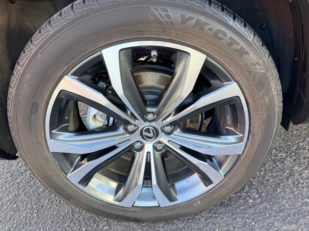 2021 Lexus RX Image 44