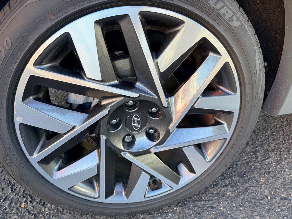 2022 Hyundai Santa Fe Image 44