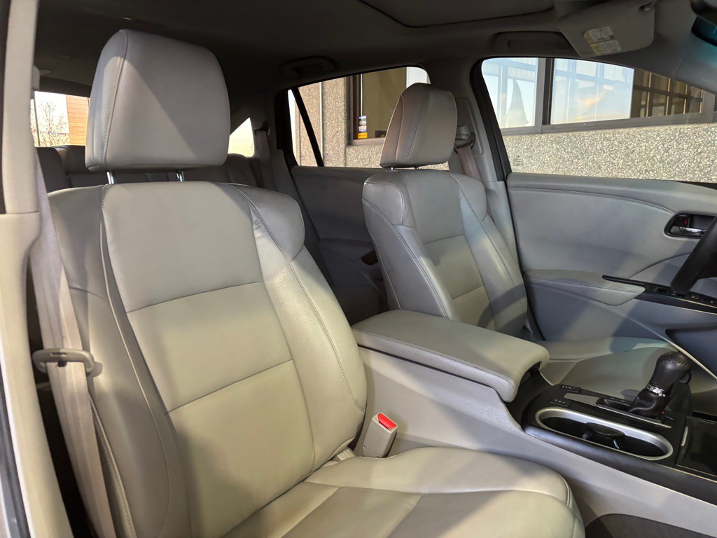 2017 Acura RDX Image 30