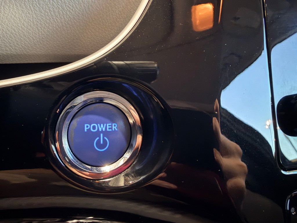 2017 Toyota Prius Image 11