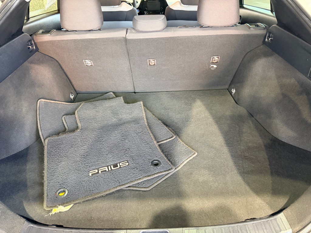 2017 Toyota Prius Image 17