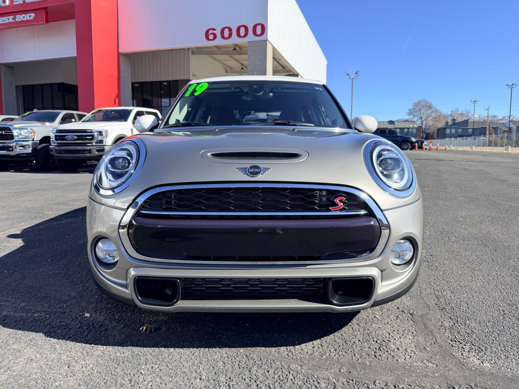 2019 MINI Cooper Image 30