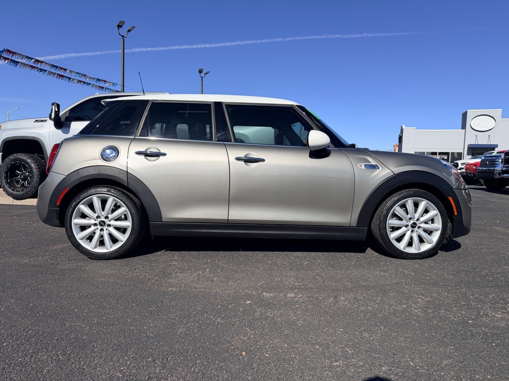 2019 MINI Cooper Image 43
