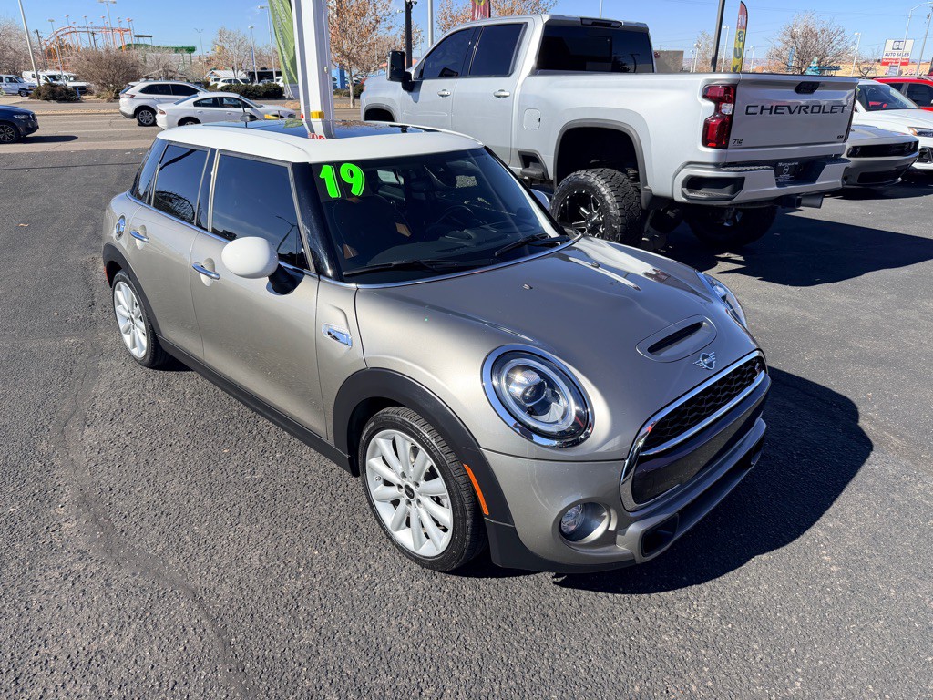 2019 MINI Cooper Image 44