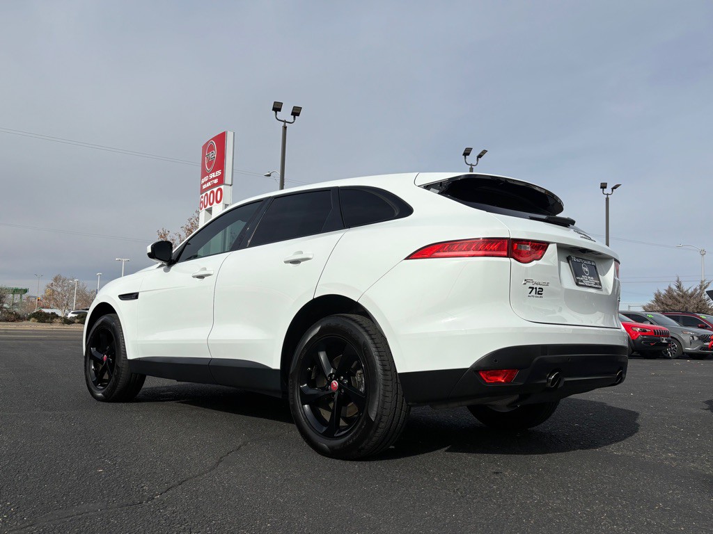 2019 Jaguar F-PACE Image 39