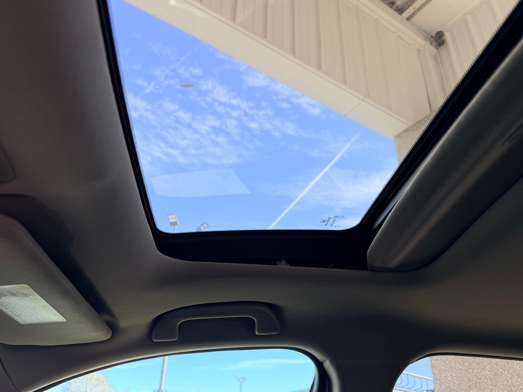 2014 Honda Crosstour Image 16