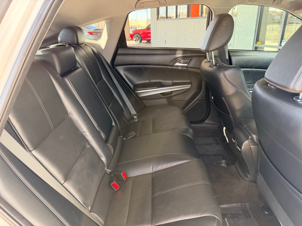 2014 Honda Crosstour Image 22