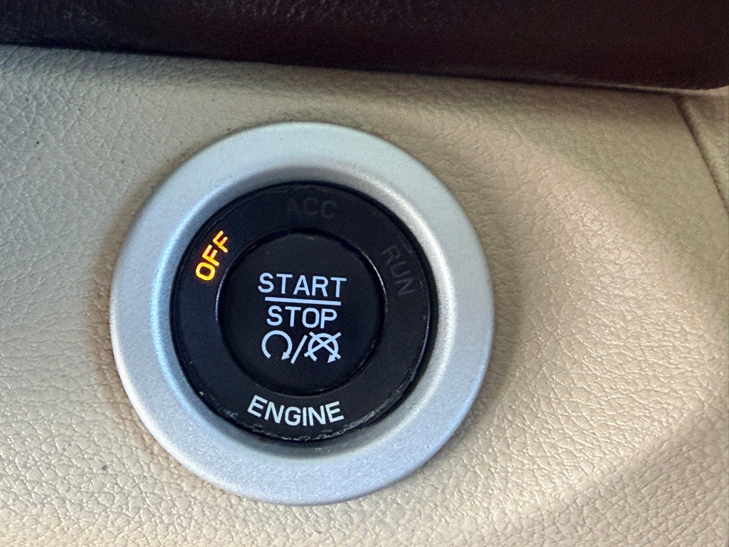 2016 RAM 2500 Image 11