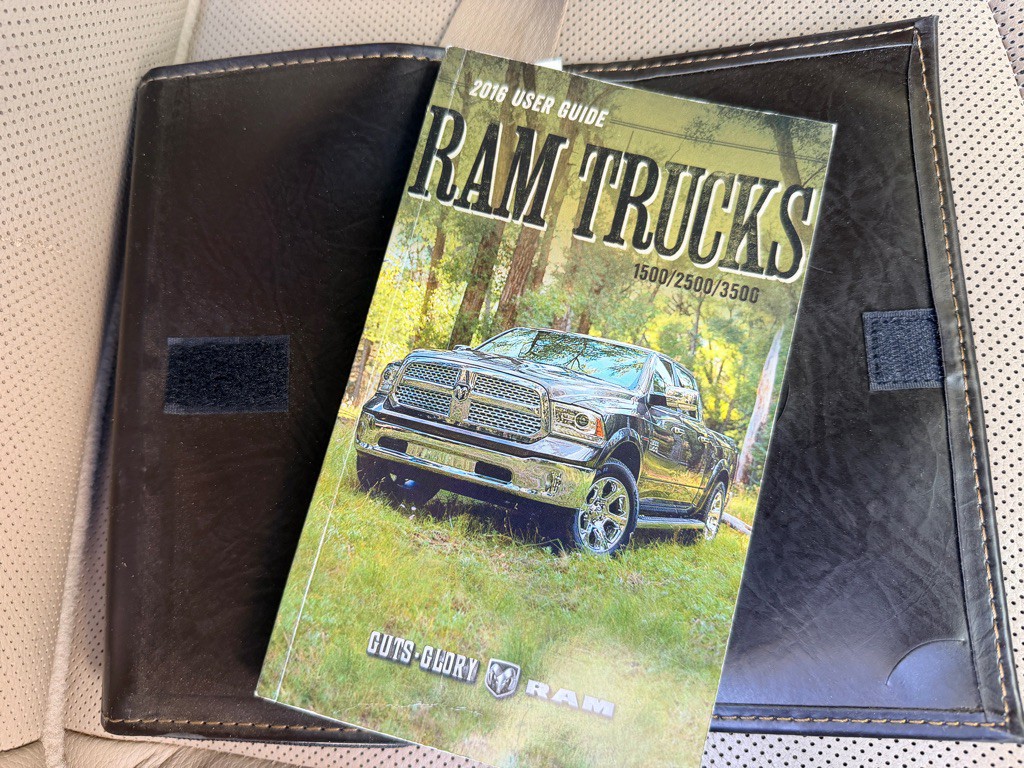 2016 RAM 2500 Image 21