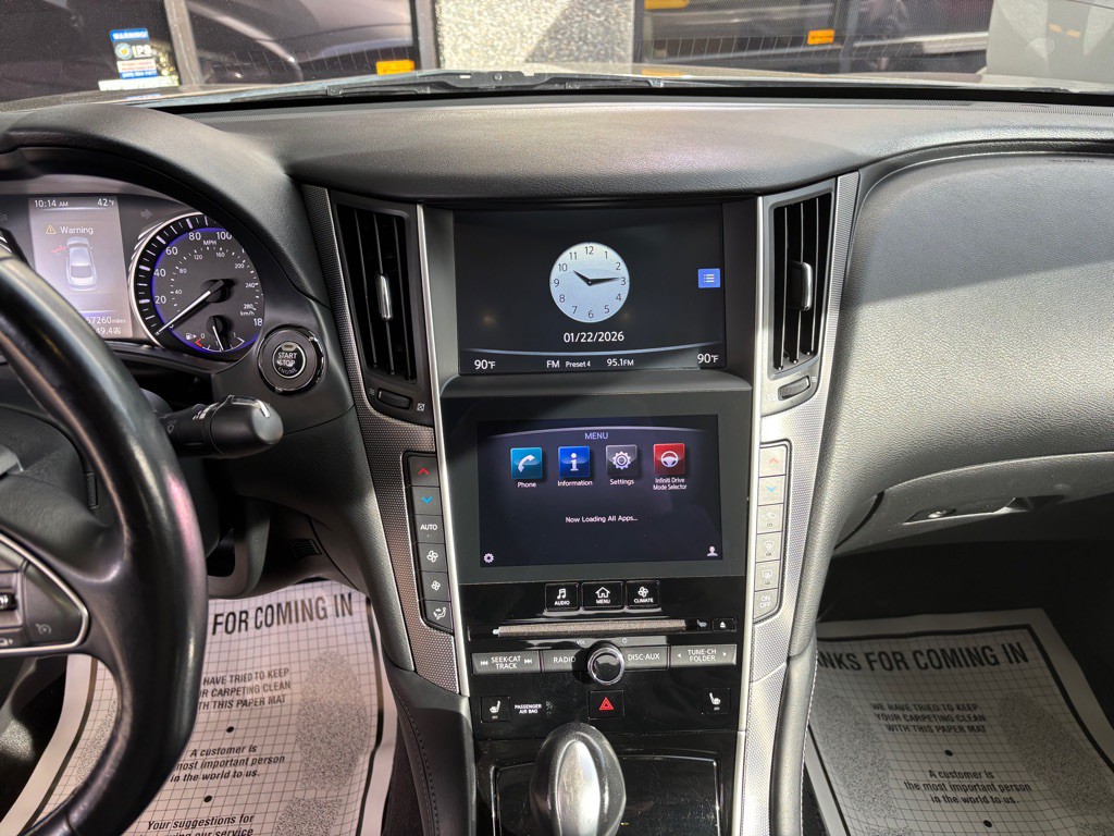 2014 INFINITI Q50 Image 10