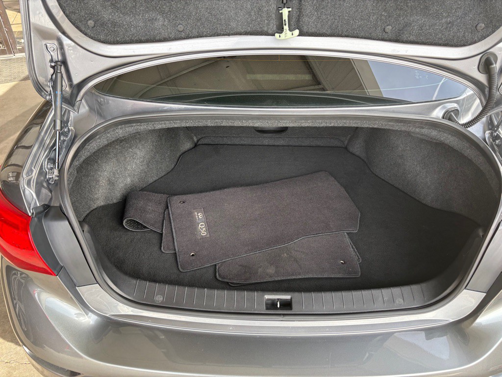 2014 INFINITI Q50 Image 22