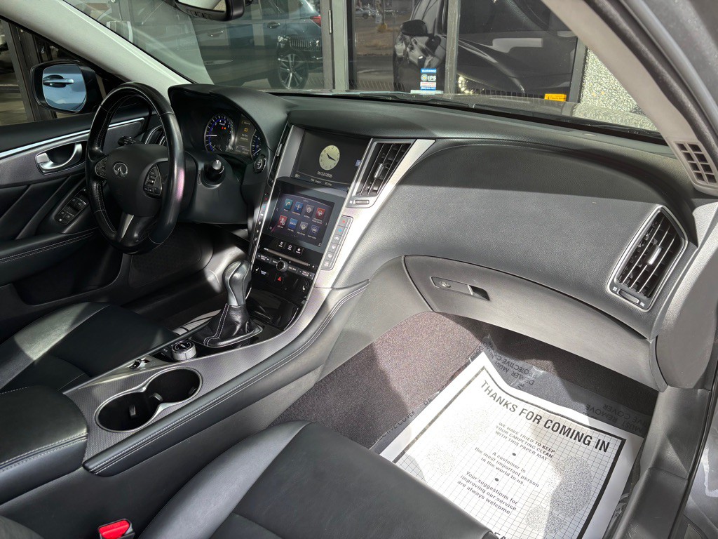 2014 INFINITI Q50 Image 30