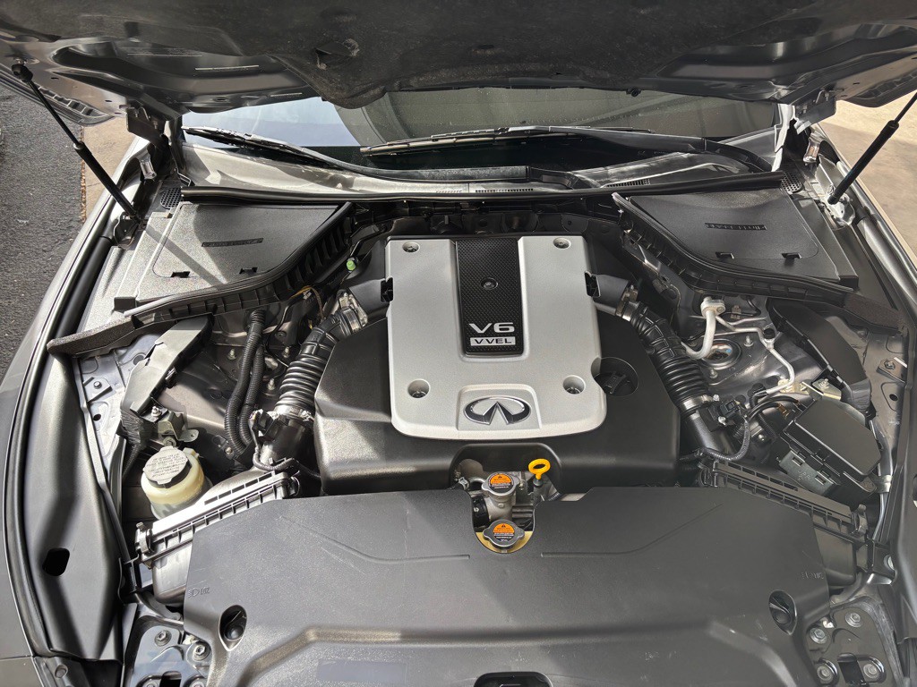 2014 INFINITI Q50 Image 32