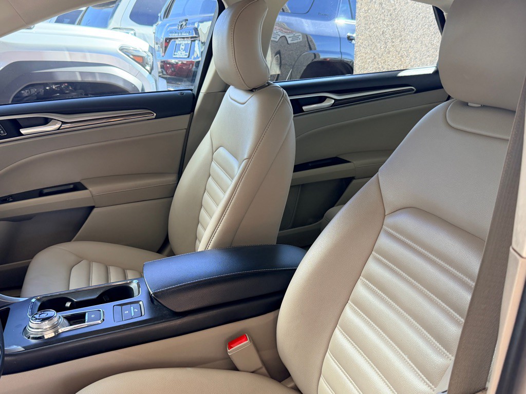 2019 Ford Fusion Image 8