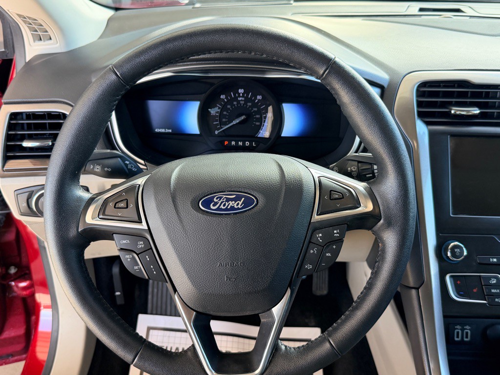 2019 Ford Fusion Image 10