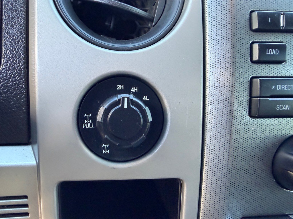 2011 Ford F-150 Image 12