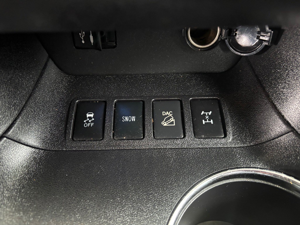 2014 Toyota Highlander Image 13