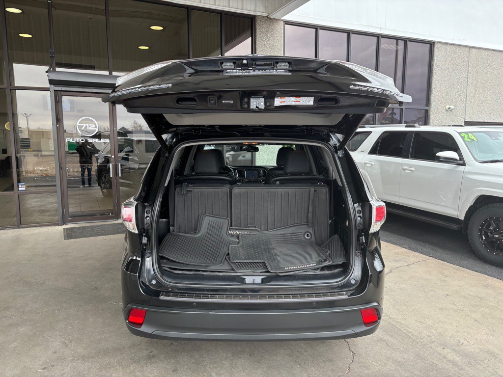 2014 Toyota Highlander Image 24