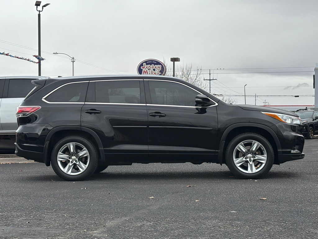 2014 Toyota Highlander Image 38