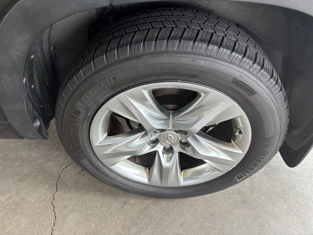 2014 Toyota Highlander Image 52