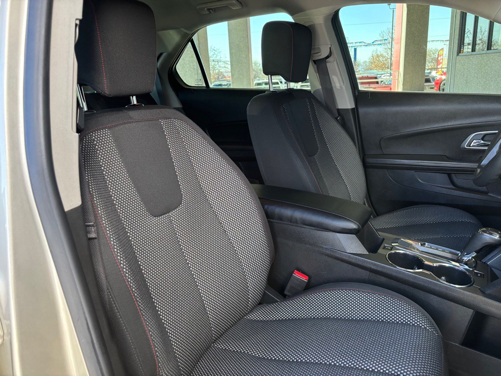 2016 Chevrolet Equinox Image 27