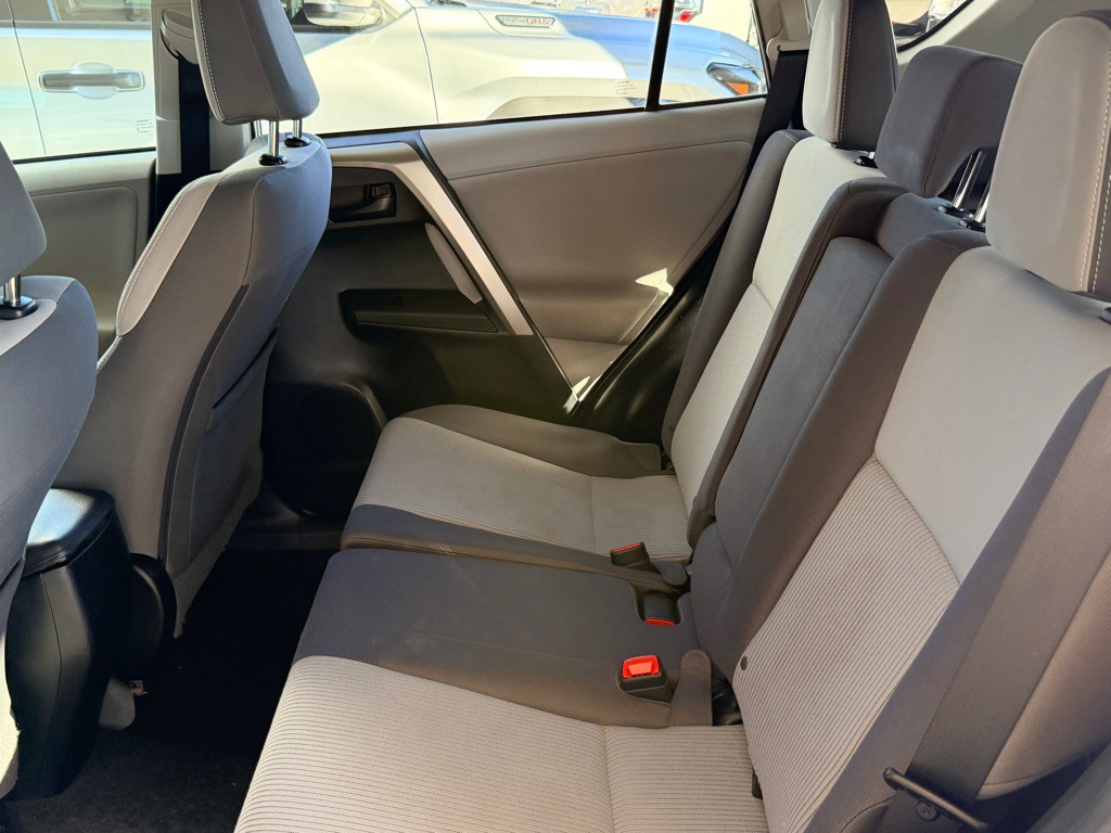 2013 Toyota Rav4 Image 15
