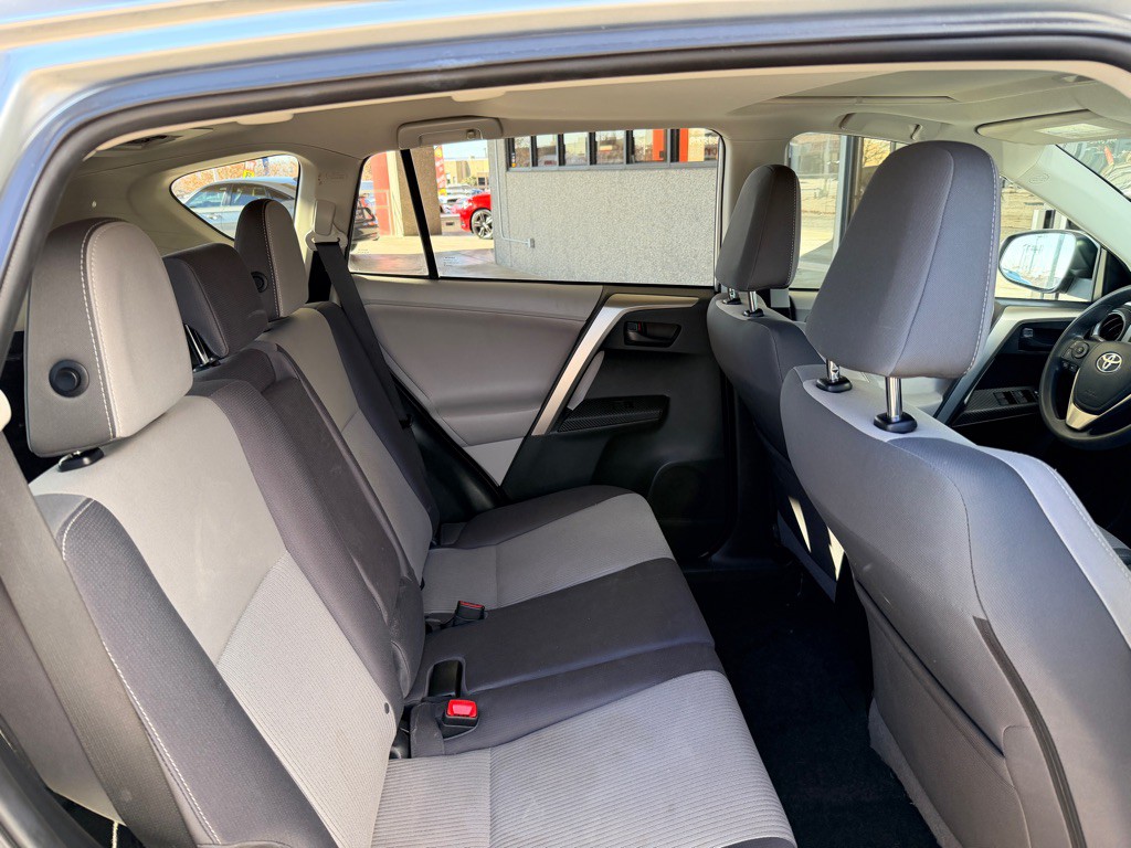 2013 Toyota Rav4 Image 18