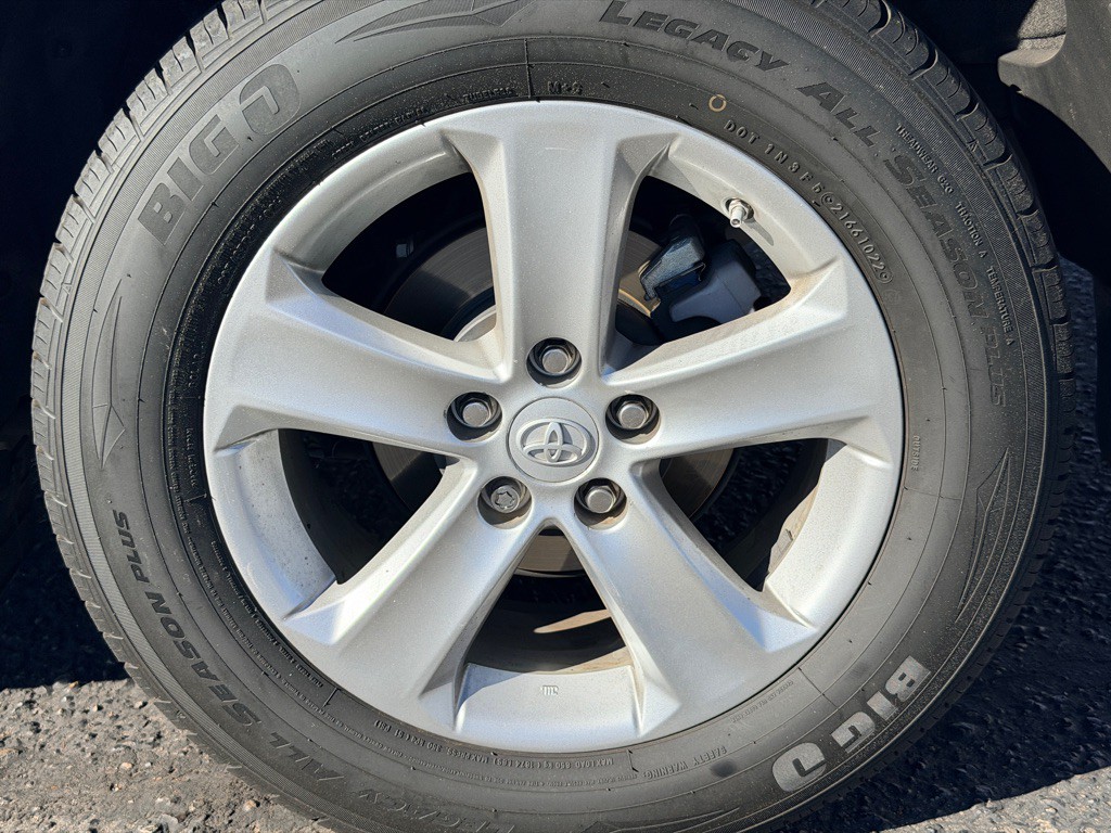 2013 Toyota Rav4 Image 44