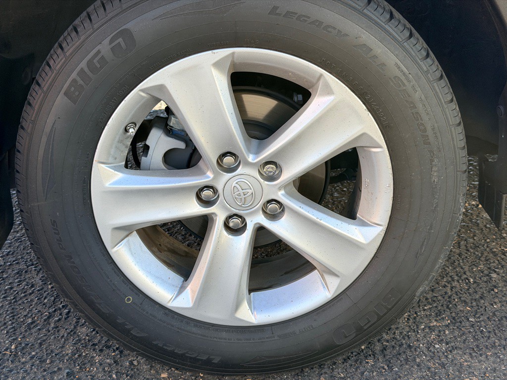 2013 Toyota Rav4 Image 45