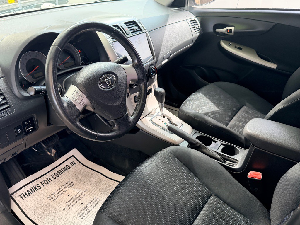 2010 Toyota Corolla Image 6