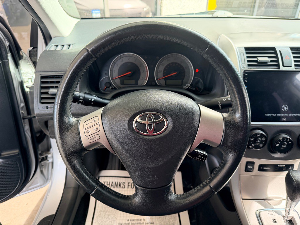 2010 Toyota Corolla Image 9