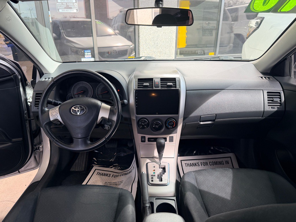 2010 Toyota Corolla Image 16