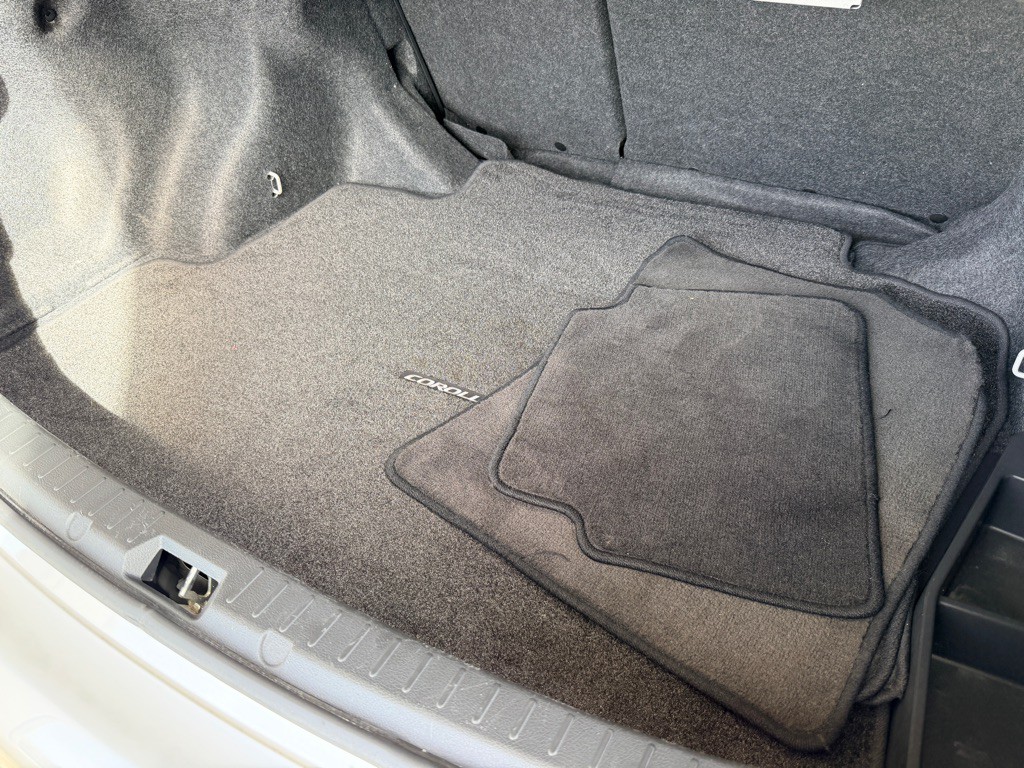 2010 Toyota Corolla Image 17