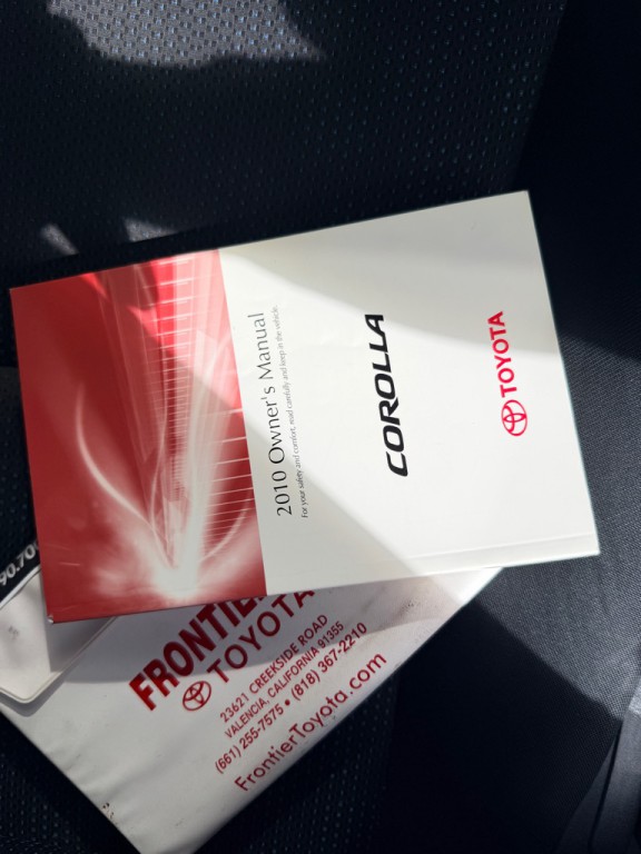 2010 Toyota Corolla Image 22