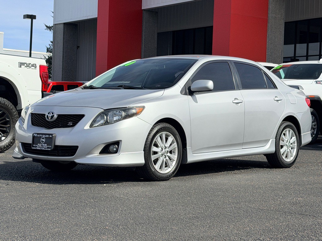 2010 Toyota Corolla Image 28
