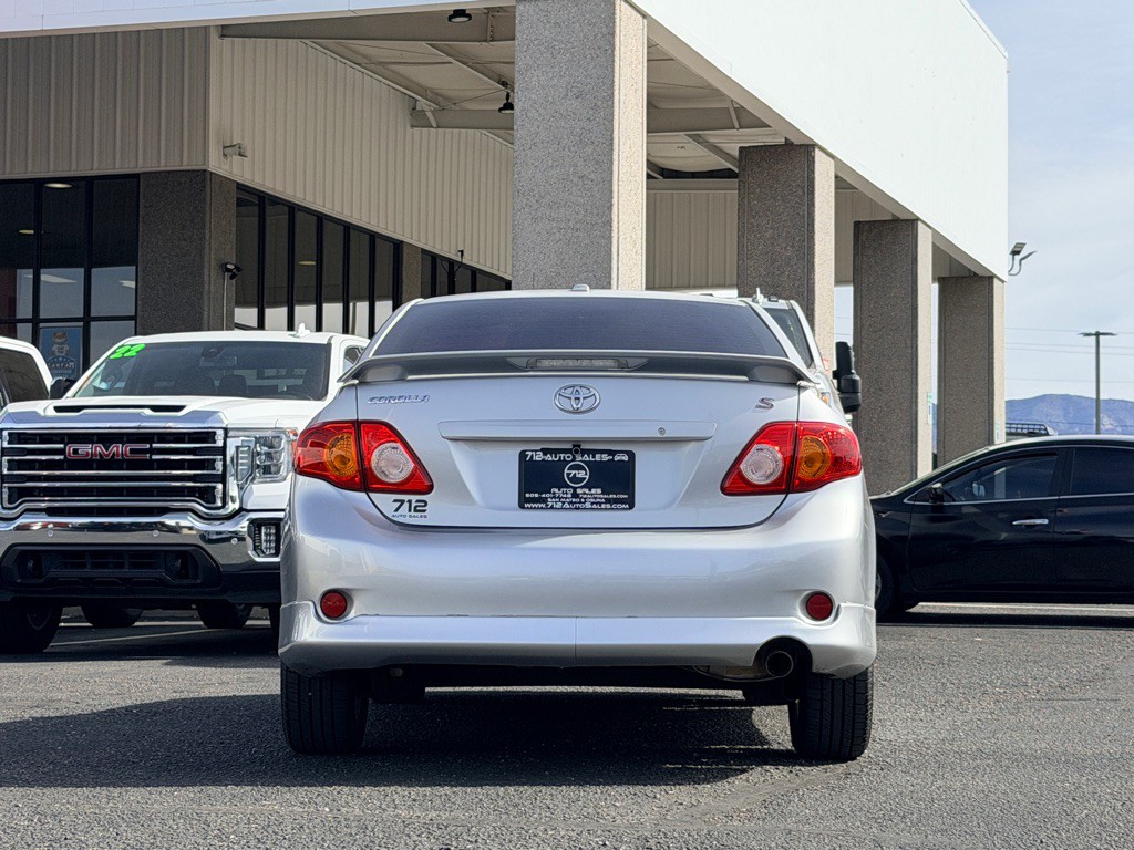 2010 Toyota Corolla Image 35
