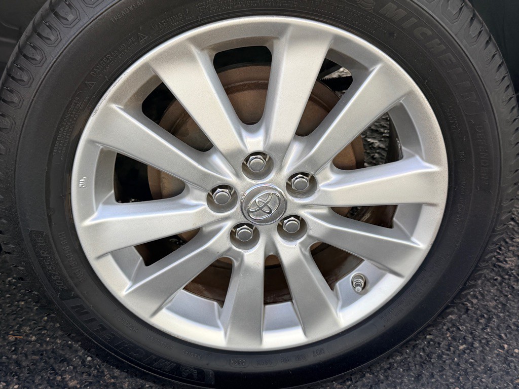 2010 Toyota Corolla Image 44