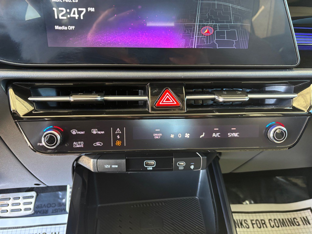 2025 Kia Niro Image 13