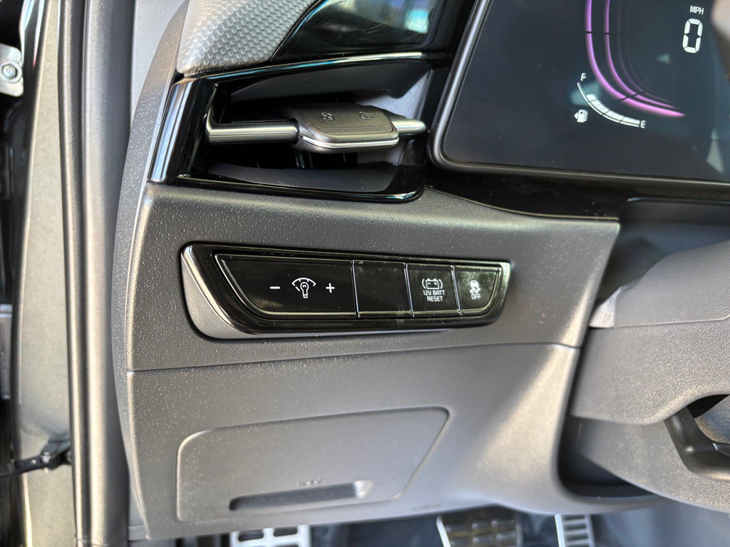 2025 Kia Niro Image 16