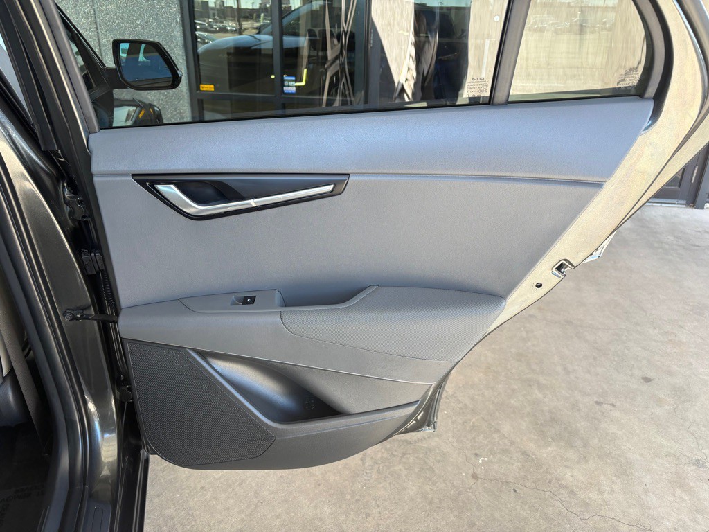 2025 Kia Niro Image 30