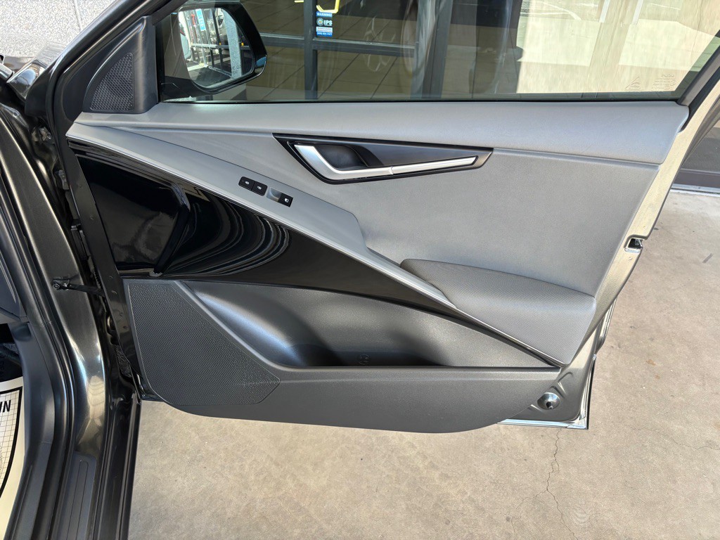2025 Kia Niro Image 34