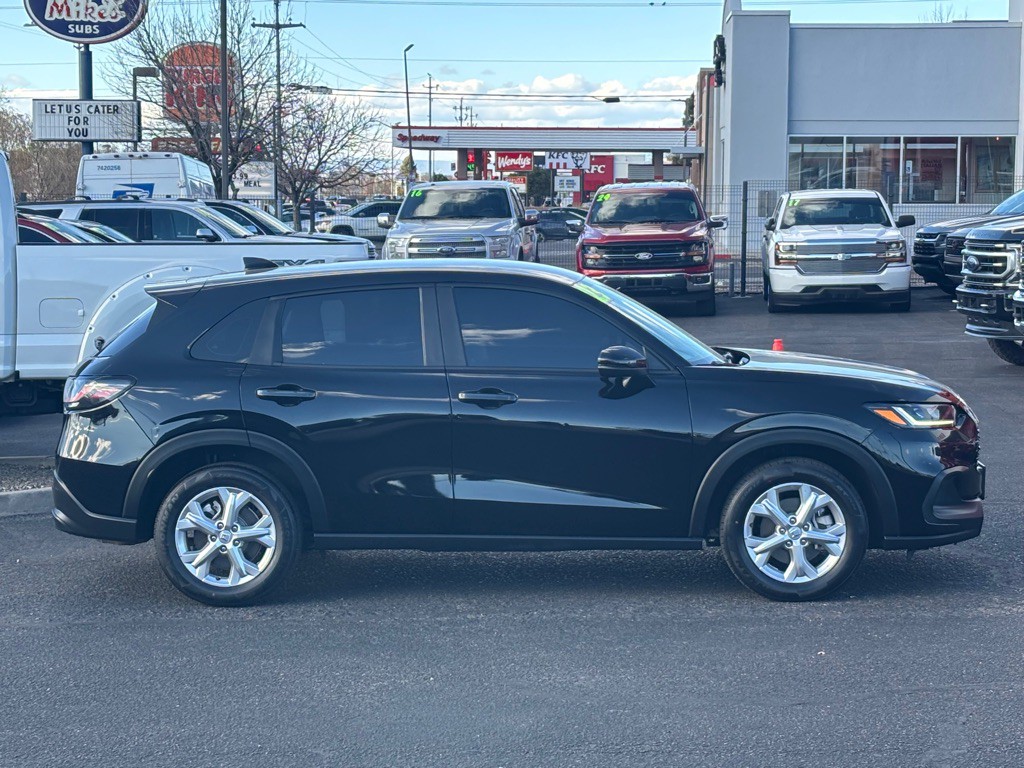 2023 Honda HR-V Image 3