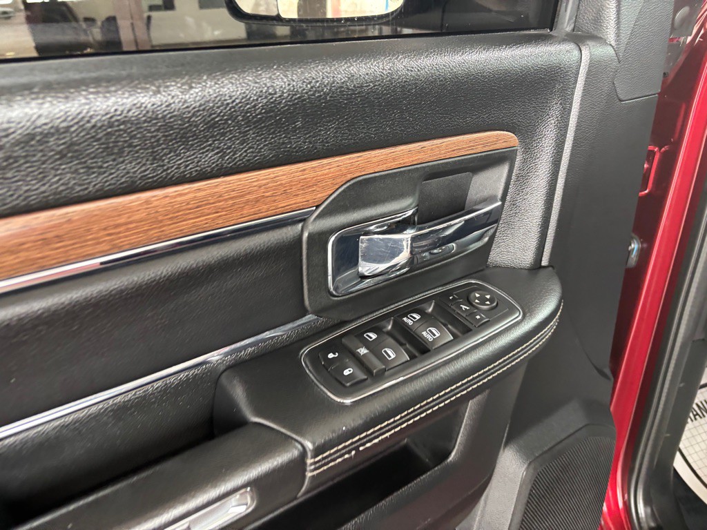 2017 RAM 2500 Image 9