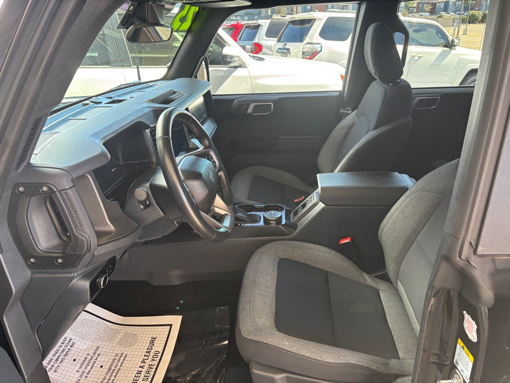 2025 Ford Bronco Image 5