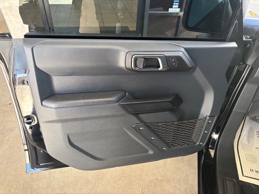 2025 Ford Bronco Image 8